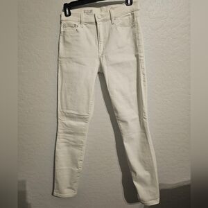 Gap white jeans, 27 True Skinny
